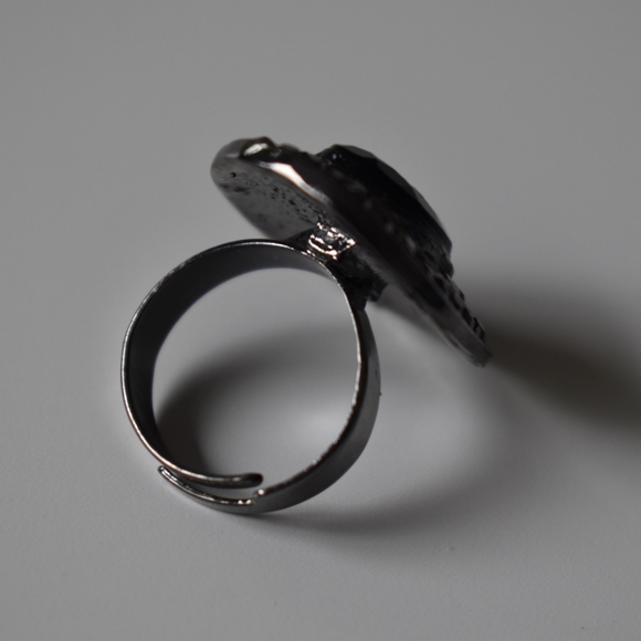 Shiny Black and Graphite Ring - Picture 4 of 5